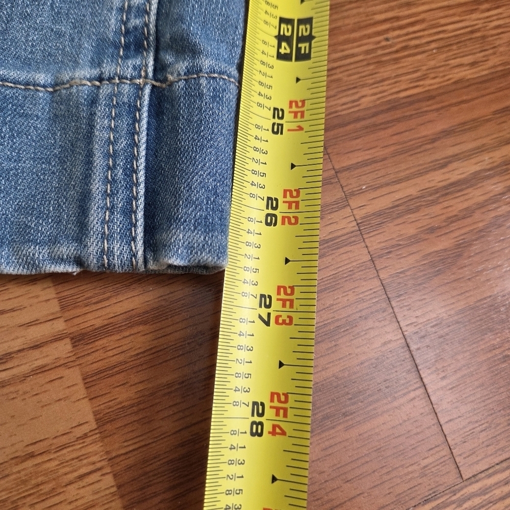 Susan Graver Straight Leg Jeans Cuffs Size 12 Woman's Light Wash Stretch 34x27 - Picture 16 of 16